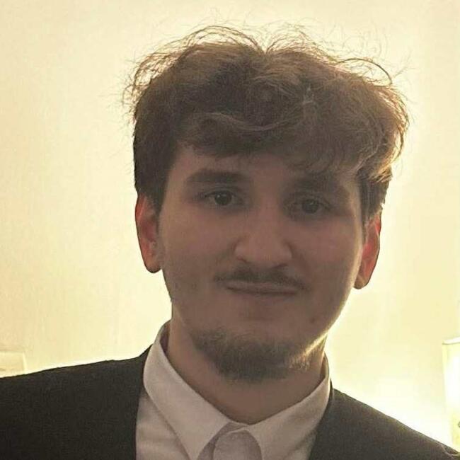 Babysitter in Wingles: Thibaut