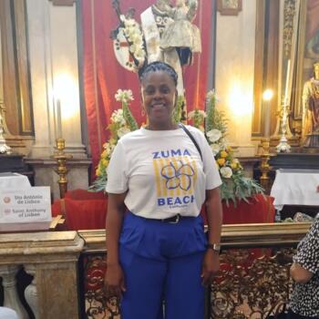 Babysitter in Corroios: Naisa