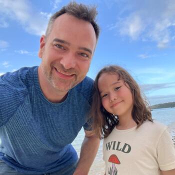 송도 베이비시터 일자리: 베이비시터 일자리 Hugh