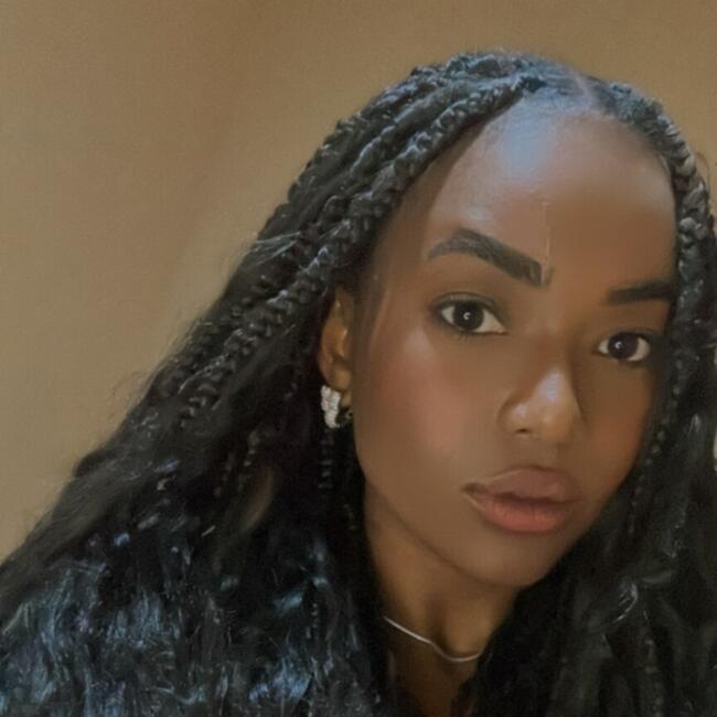 Babysitter in Esmeraldas: Thaynara