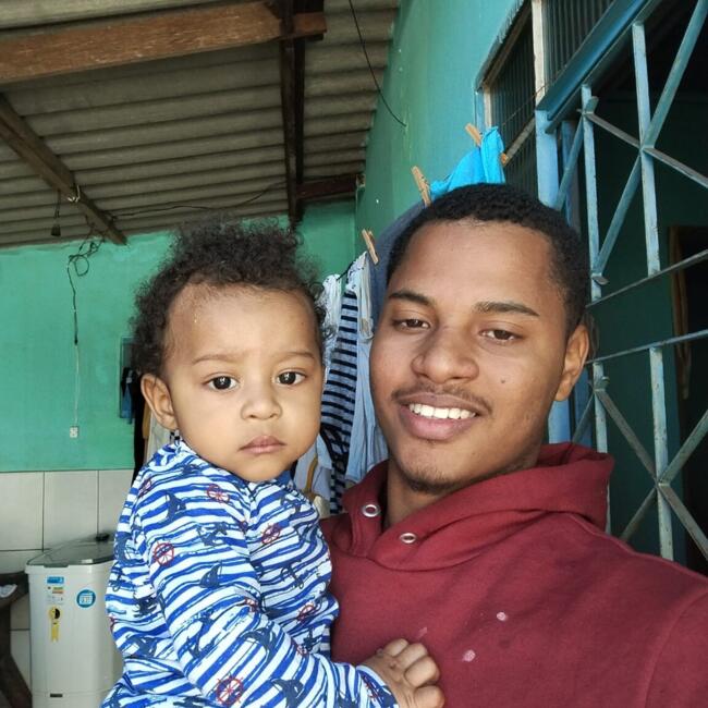 Babysitting job in Sarandi: João