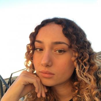 Baby-sitter in Colombes: Mariem
