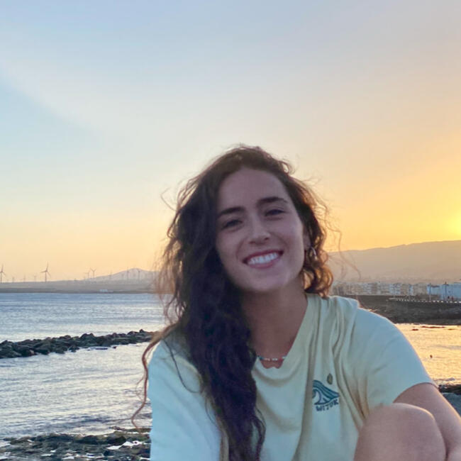 Babysitter in Luxembourg: María Alonso Díaz