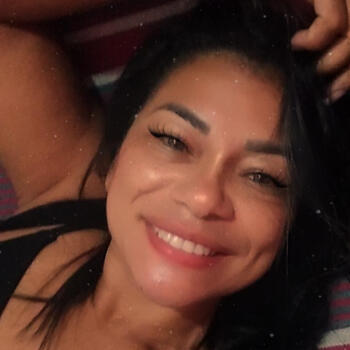 Babysitter in Capdenac-Gare: Edvania