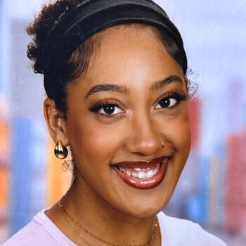 Baby-sitter Trouville-sur-Mer: Esther