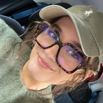 Babysitter in Puteaux: Clémence