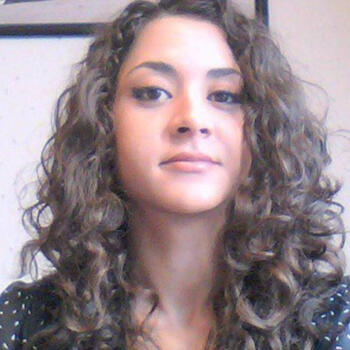 Babysitter in Antibes: Kaoutar