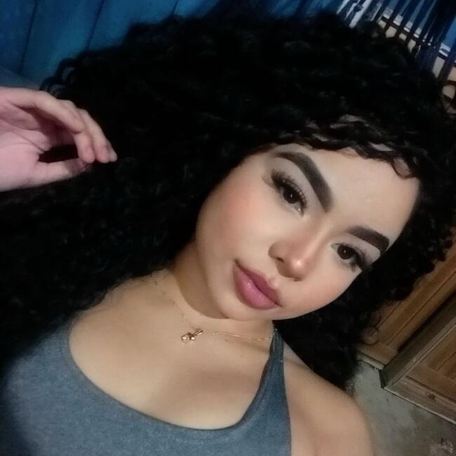 Babysitter in Belém: Vyctorya emylly