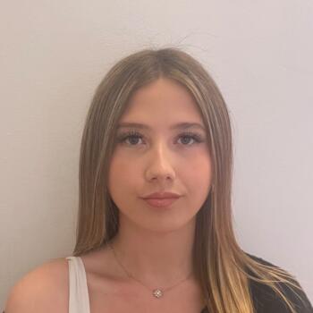 Babysitter St Albans: Imogen