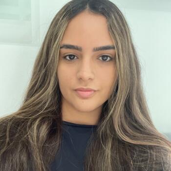 Babysitter in Fortaleza: Mayra