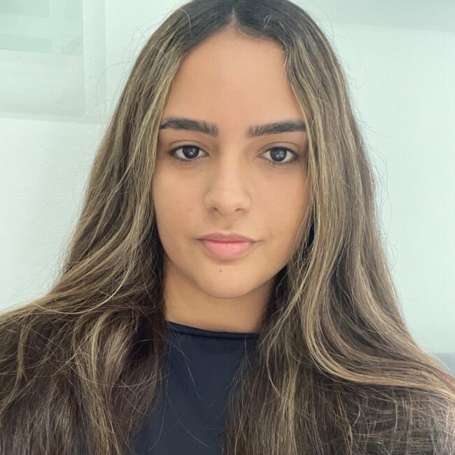 Babysitter in Fortaleza: Mayra