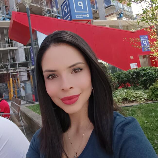 Babysitter in Bilbao: Laura