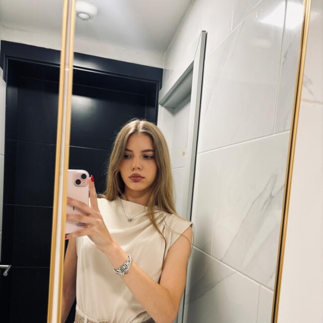 Babysitter in Zagreb: Marija