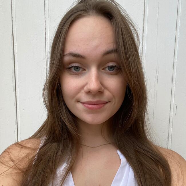 Babysitter in Brussels: Luanne