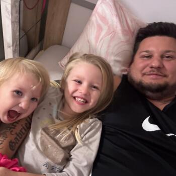 Babysitting job in Podvinci: babysitting job Nino