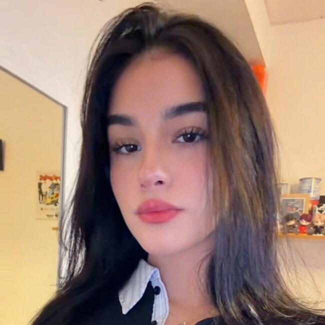 Babysitter in Madrid: Oriana