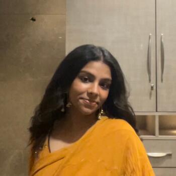 Nanny Manchester: Aastha