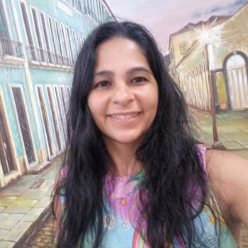 Babysitter Cotia: Cristiane