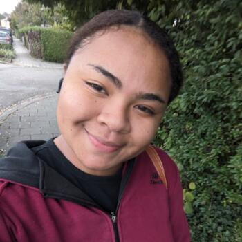 Babysitter in Bernau am Chiemsee: Diane Erneste