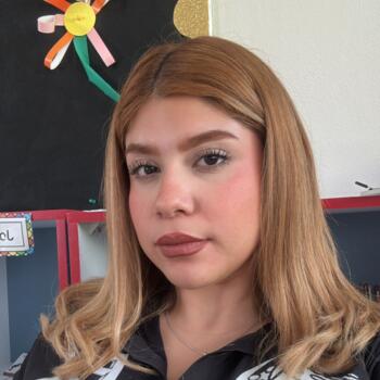 Babysitter in Iztacalco: Nahomi