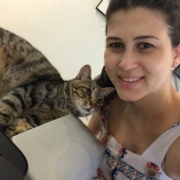 Famílias que ajudam famílias Goiânia: emprego de babá ALANA