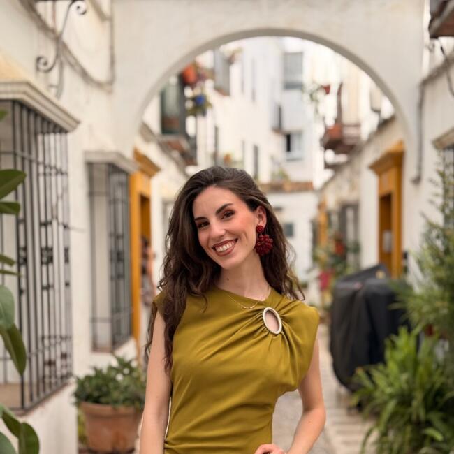 Babysitter in Ciudad Real: Claudia