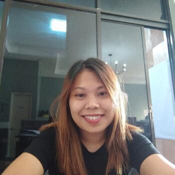 Nanny Dubai: Baiking