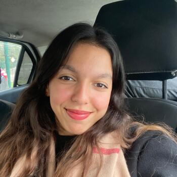 Babysitter in Cergy: Aicha Chaima Bouhallouf