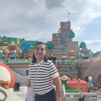 Babysitter in Madrid: Mariana