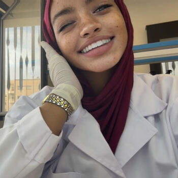 جليسة أطفال في فاس: Aicha
