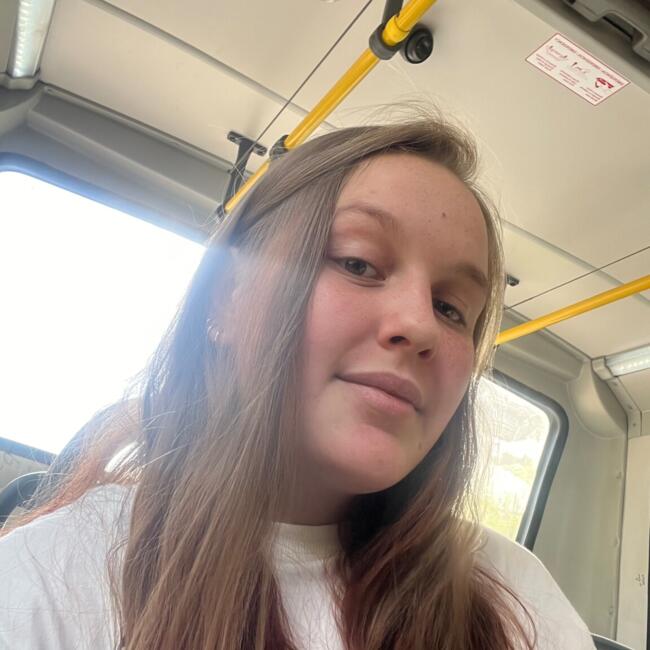 Babysitter in Caxias do Sul: Manuela