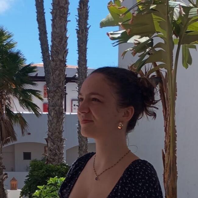 Babysitter in Bruz: Cléo