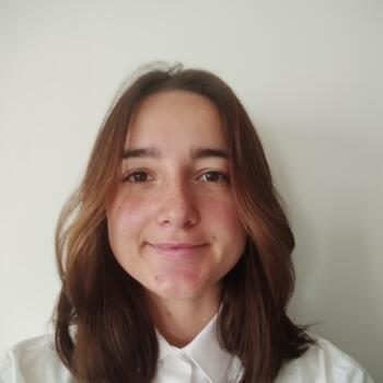 Babysitter in Carrigaline: Gaelle