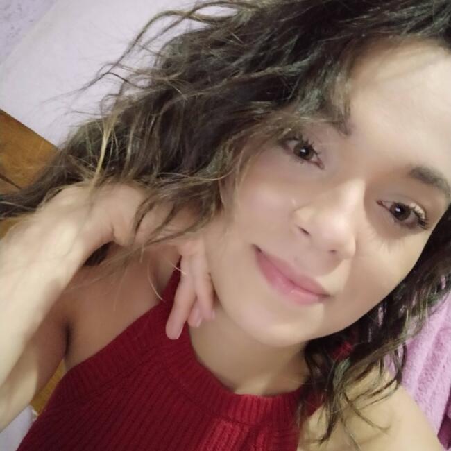 Babá em Ribeirão das Neves: Tamires