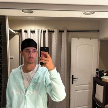 Babysitter in Le Petit-Quevilly: Matéo