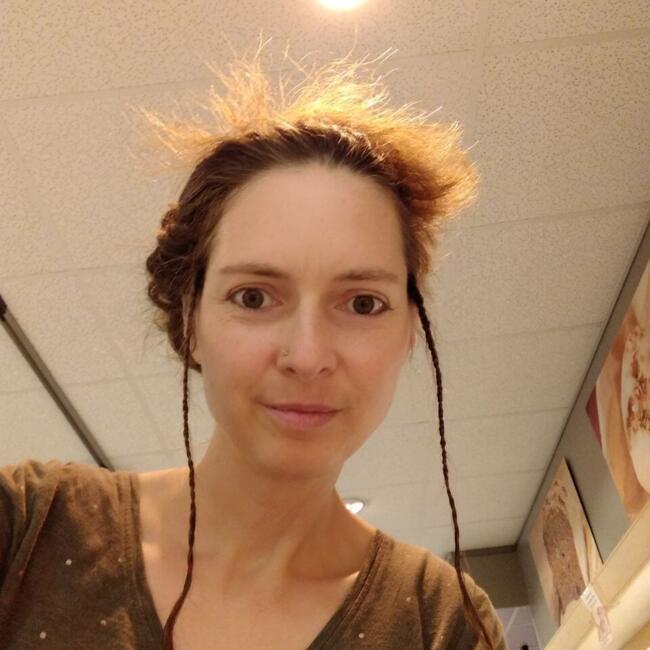 Babysitter in Kortrijk: Merel