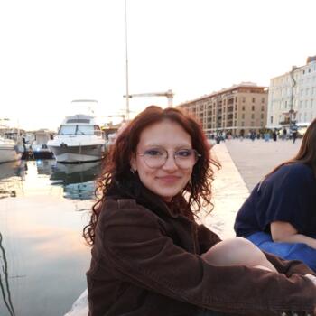 Babysitter in Marseille: Théana