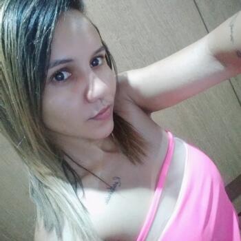Babysitter in Bento Fernandes: Carla