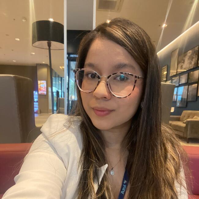 Babysitter in Uberlândia: Raquel