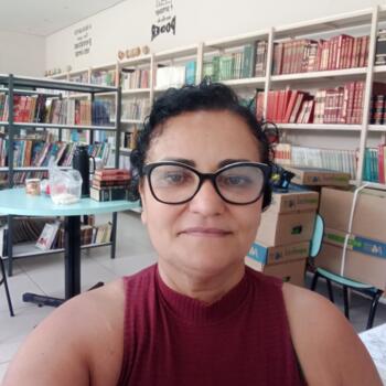 Babysitter Ubatuba: Maria