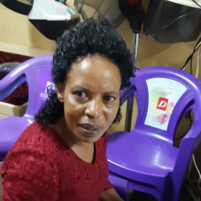 Babysitter in Hamilton: Janet