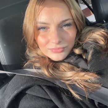 Baby-sitter in Waterloo: Hannah