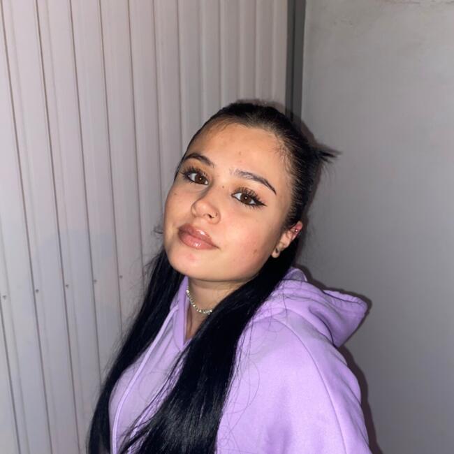 Nanny in Minneapolis: Yaiza