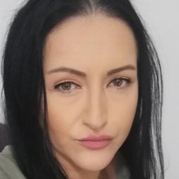 Babysitter in Bragadiru: Irina