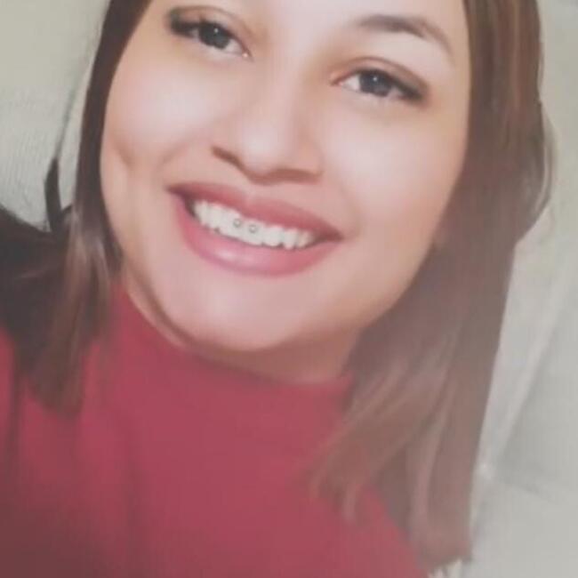 Babá em Águas Lindas de Goiás: Eloisa