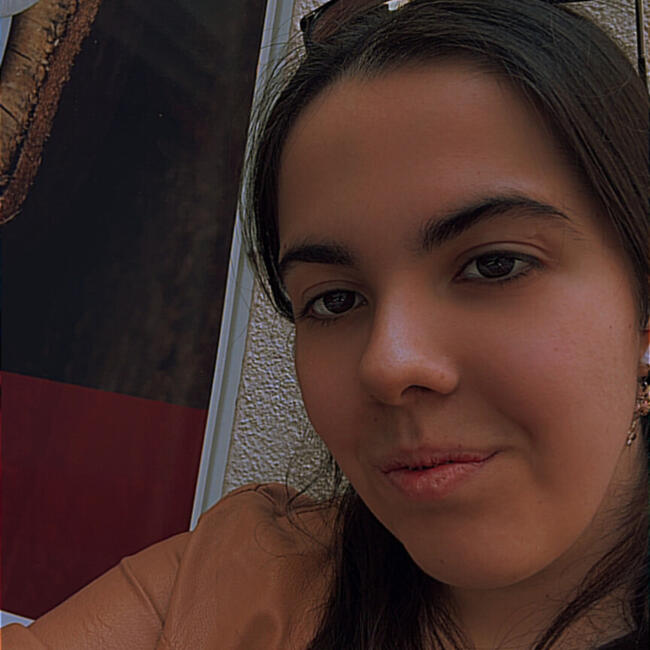 Baby-sitter in Belp: Leticia