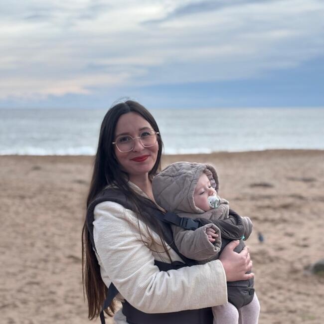 Babysitter in La Roquette-sur-Siagne: Laura