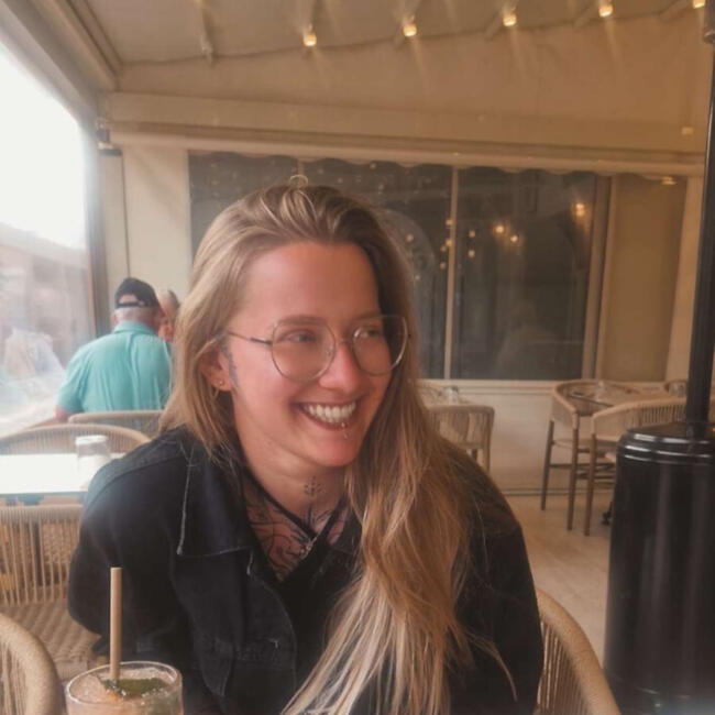 Babysitter in Carcassonne: Lucie