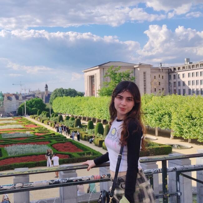 Babysitter in Granada: Ariadna