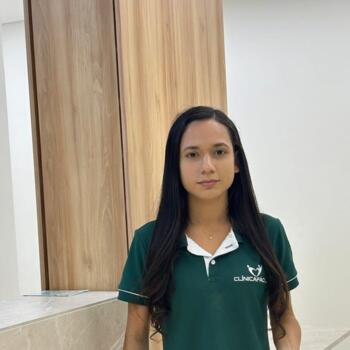 Babysitting job in Horizonte: Amanda